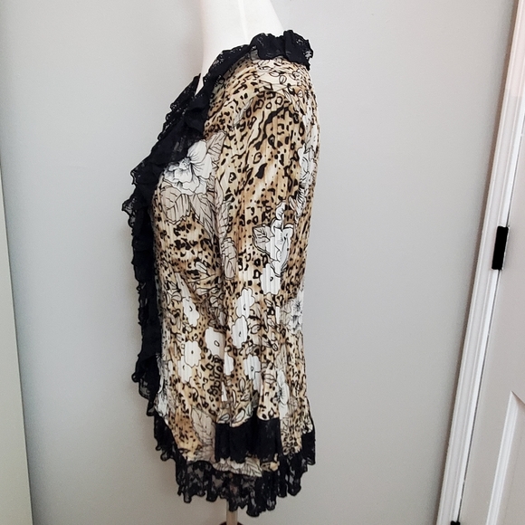 Agora Floral Cheetah Print Cardigan - Picture 4 of 12